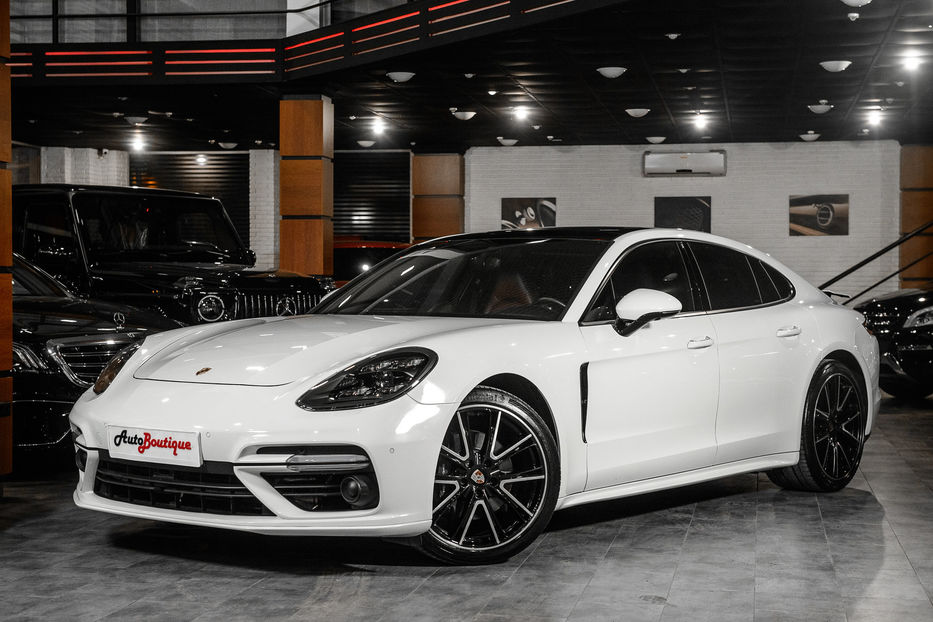 Продам Porsche Panamera 2018 года в Одессе