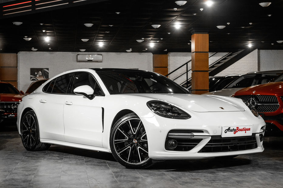 Продам Porsche Panamera 2018 года в Одессе