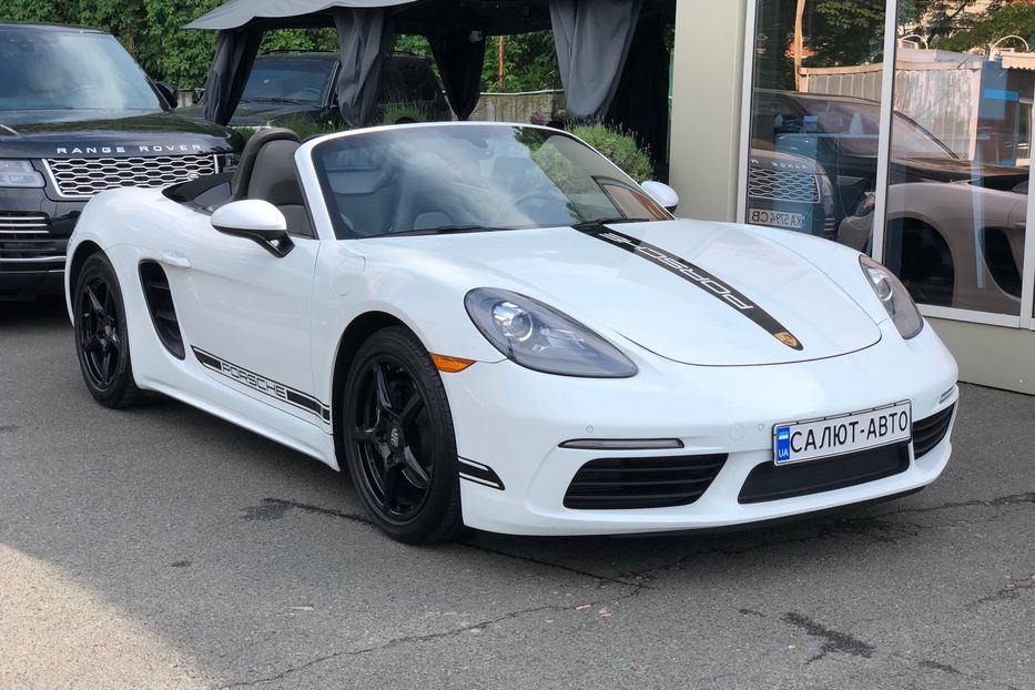 Продам Porsche Boxster 718 Cabrio 2016 года в Киеве