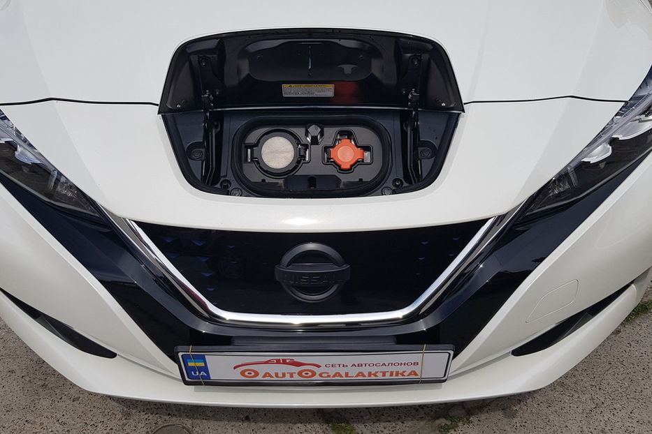 Продам Nissan Leaf 2018 года в Одессе