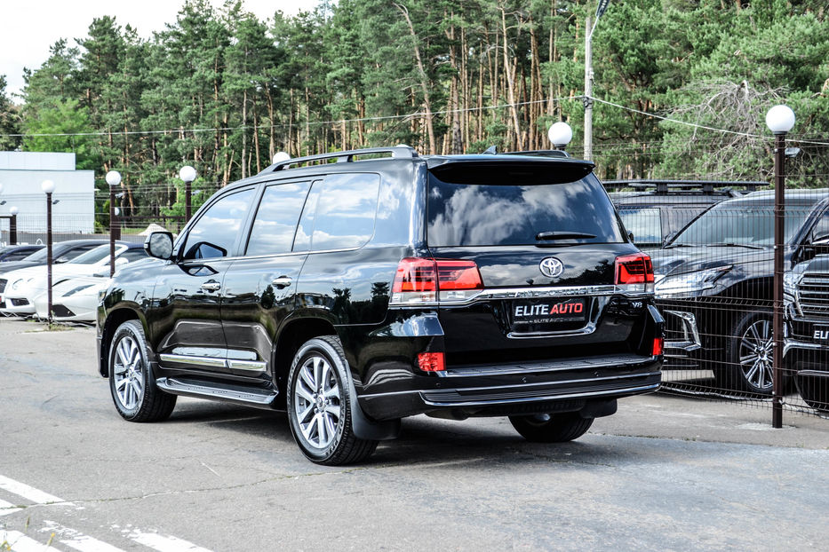 Продам Toyota Land Cruiser 200 Diesel 2019 года в Киеве