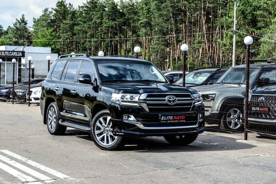 Продам Toyota Land Cruiser 200 Diesel 2019 года в Киеве