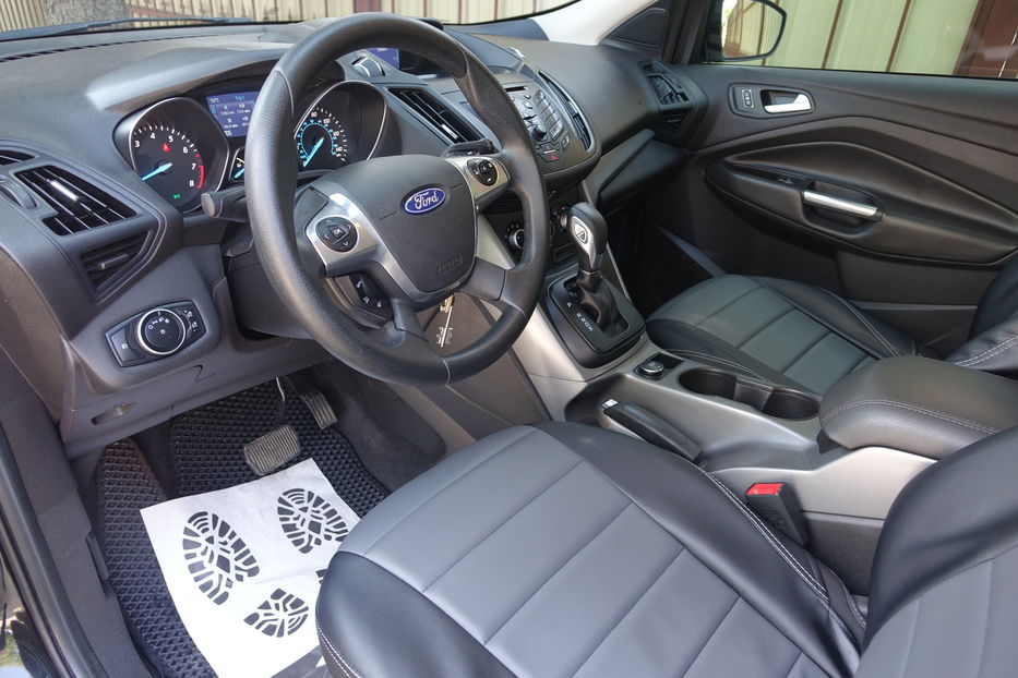 Продам Ford Escape AWD 2015 года в Одессе