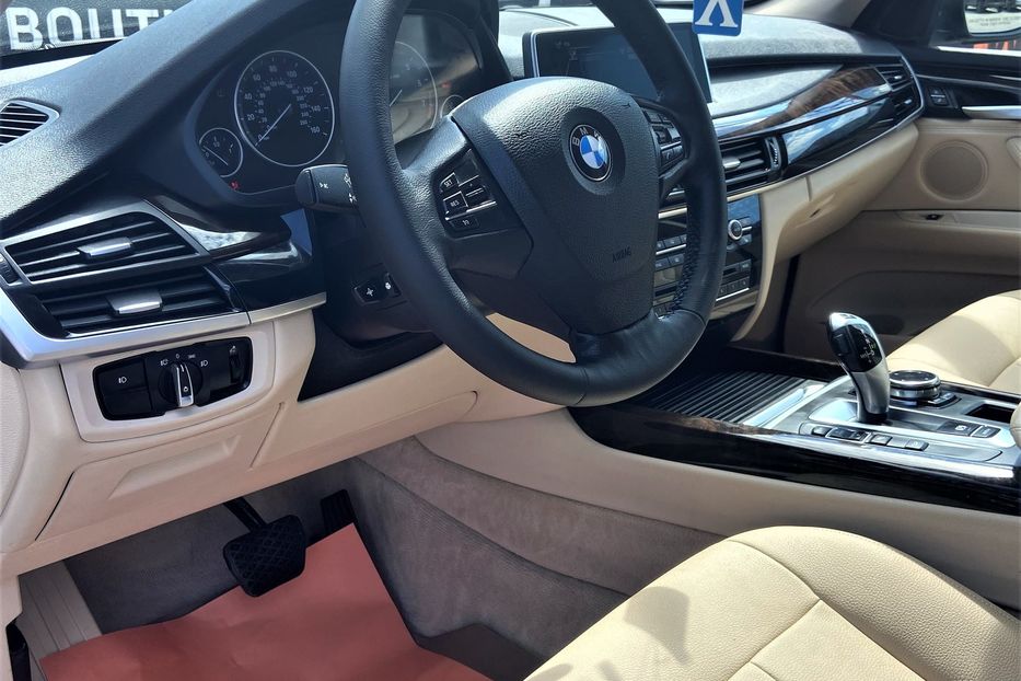 Продам BMW X5 2014 года в Одессе