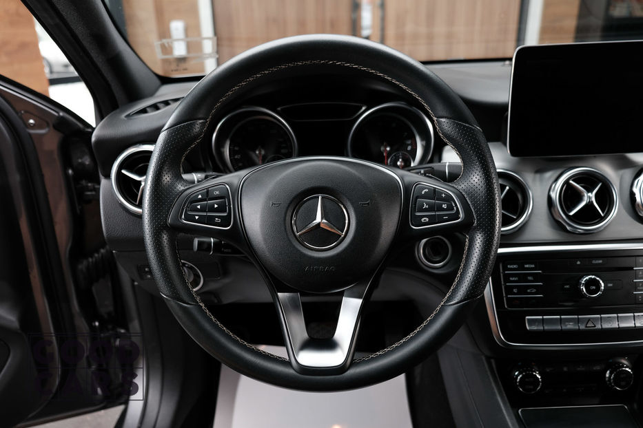 Продам Mercedes-Benz GLA-Class 2017 года в Одессе
