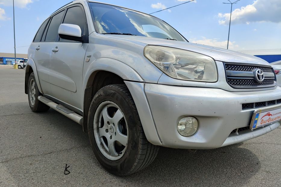 Продам Toyota Rav 4 2004 года в Одессе