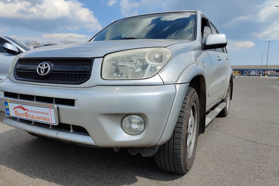 Продам Toyota Rav 4 2004 года в Одессе