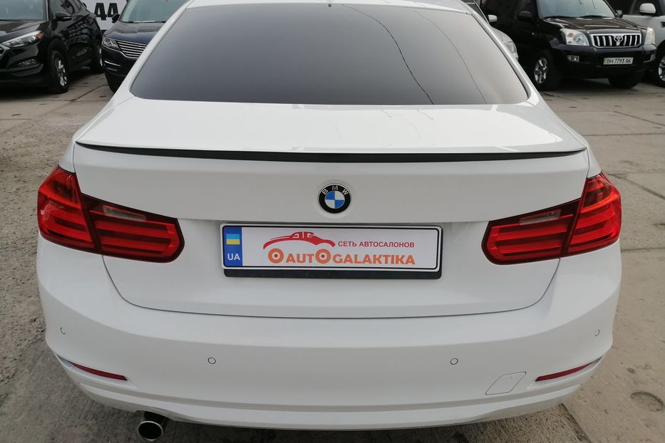 Продам BMW 318 2.0 d. 2013 года в Одессе