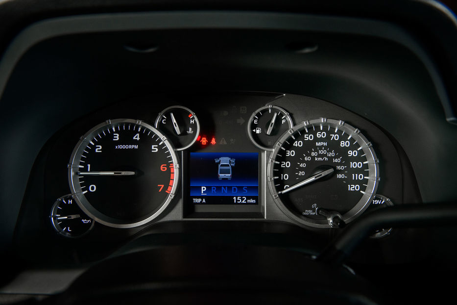 Продам Toyota Tundra 2014 года в Одессе