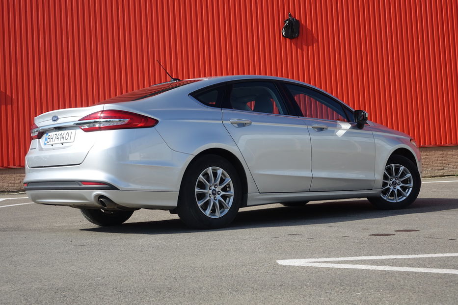 Продам Ford Fusion 2.5 2017 года в Одессе