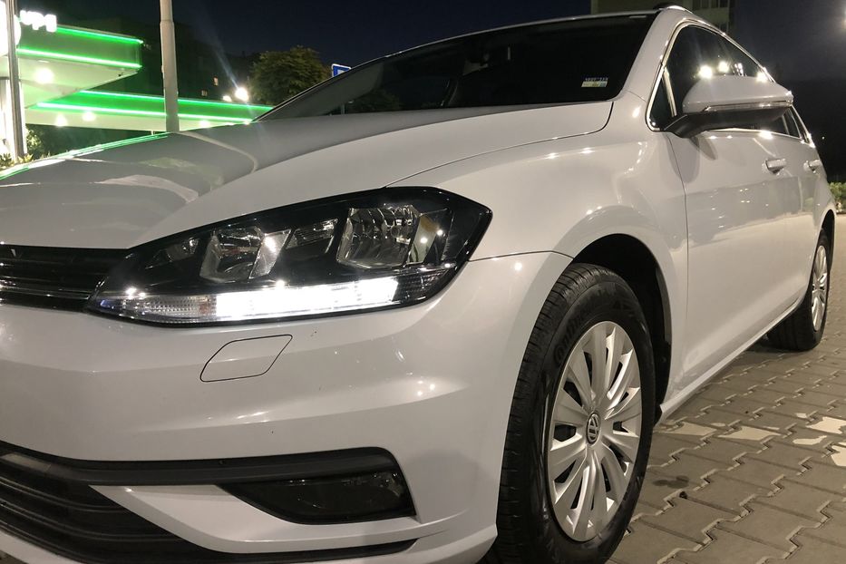 Продам Volkswagen Golf VII 2017 года в Житомире