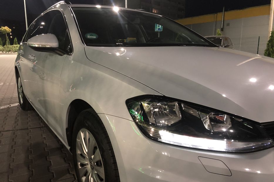 Продам Volkswagen Golf VII 2017 года в Житомире