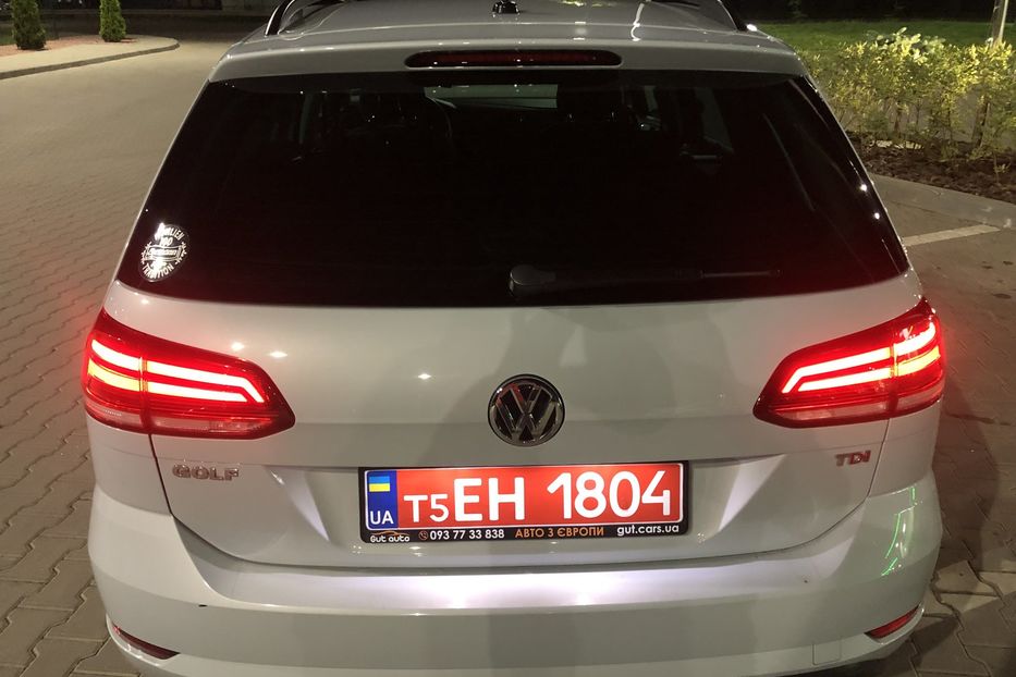 Продам Volkswagen Golf VII 2017 года в Житомире