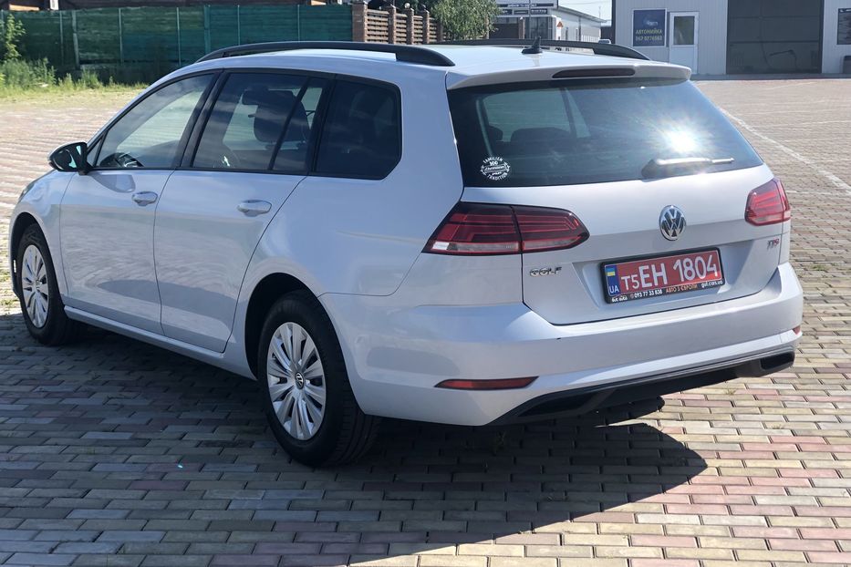 Продам Volkswagen Golf VII 2017 года в Житомире