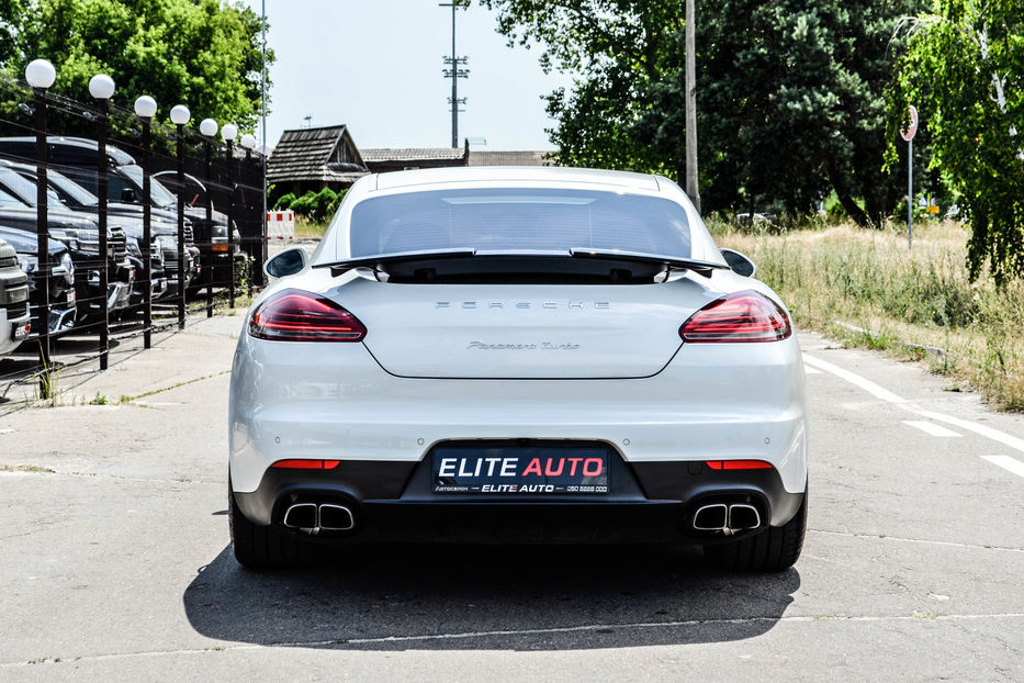 Продам Porsche Panamera Turbo 2013 года в Киеве