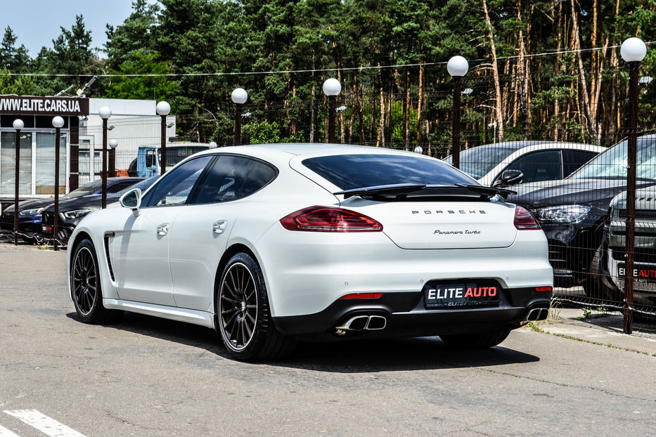 Продам Porsche Panamera Turbo 2013 года в Киеве