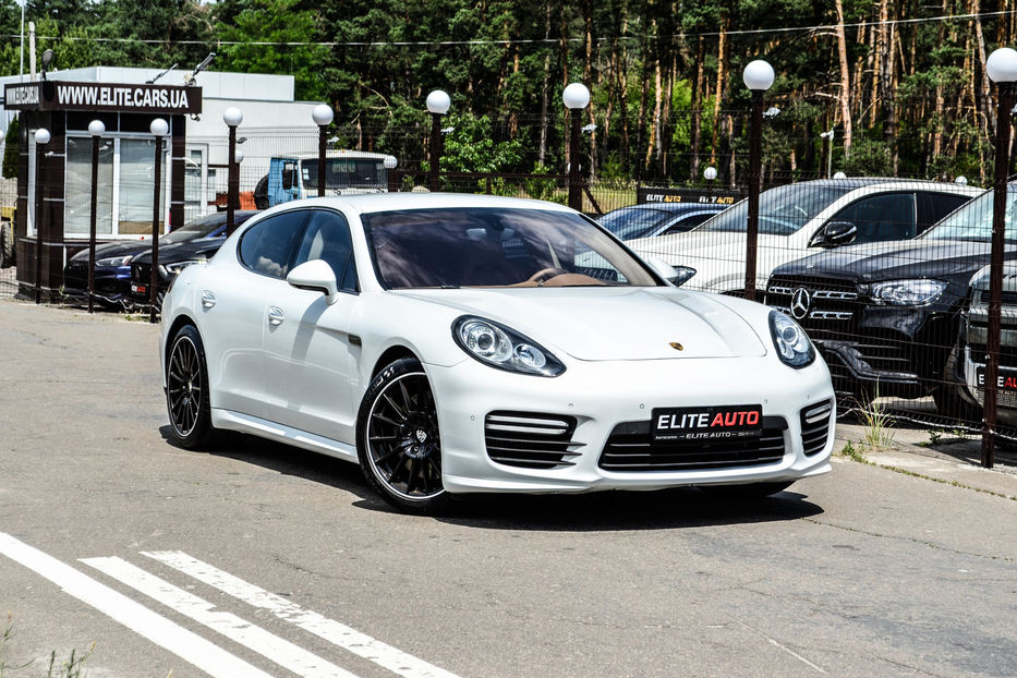 Продам Porsche Panamera Turbo 2013 года в Киеве