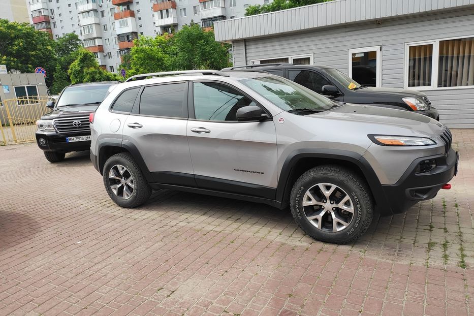 Продам Jeep Cherokee TRAILHAWK 2017 года в Одессе