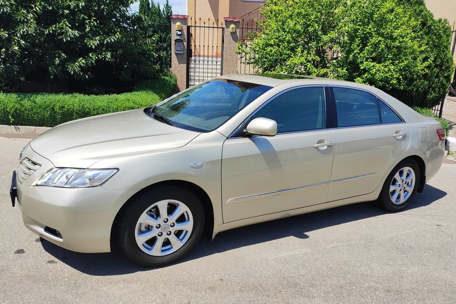 Продам Toyota Camry GLX 2007 года в Одессе