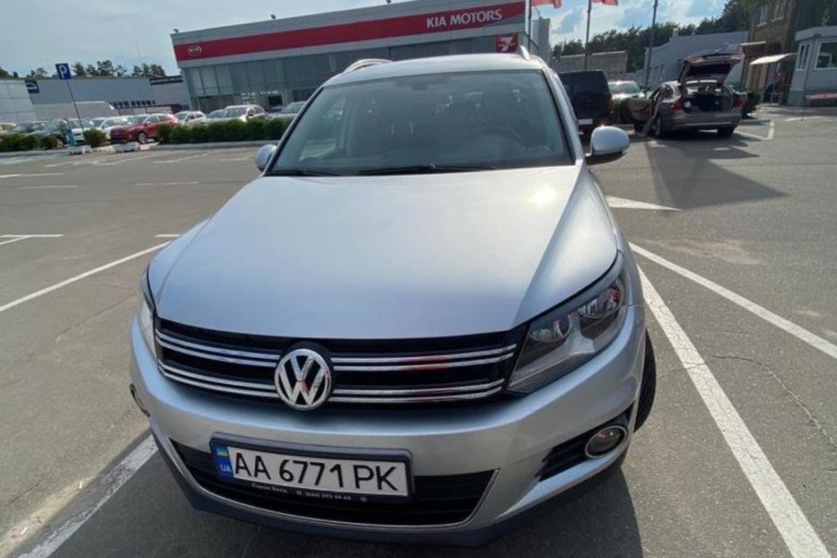 Продам Volkswagen Tiguan 2012 года в Киеве