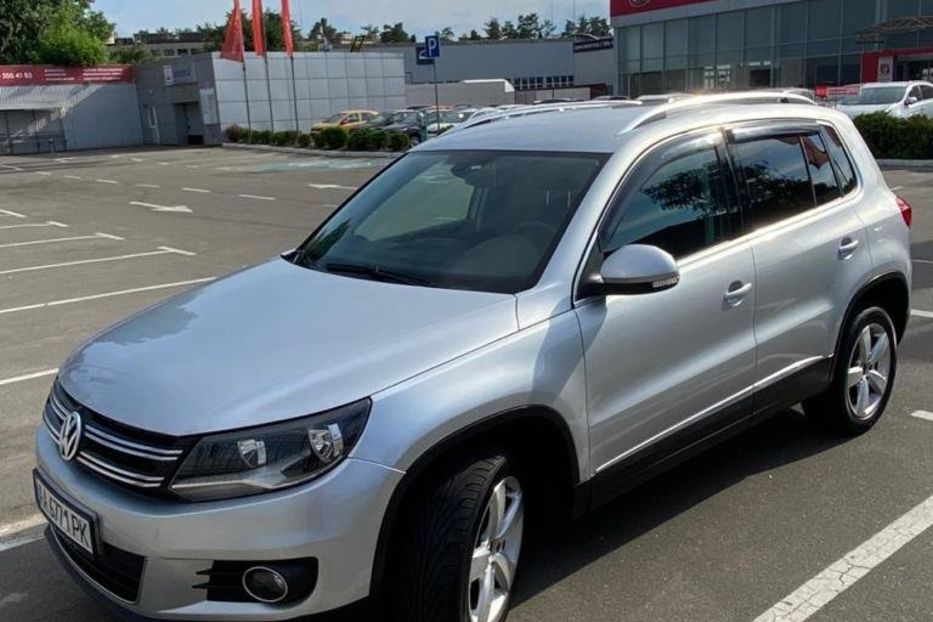 Продам Volkswagen Tiguan 2012 года в Киеве