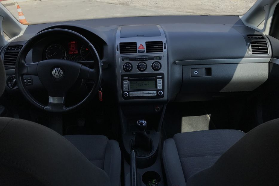 Продам Volkswagen Touran 2007 года в Николаеве