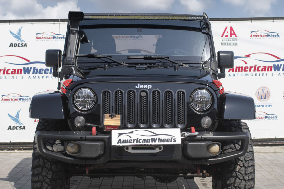 Продам Jeep Wrangler Sahara 2015 года в Черновцах