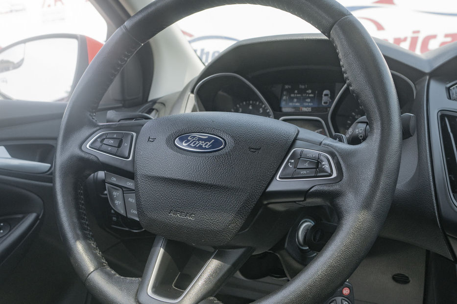 Продам Ford Focus SE 2015 года в Черновцах