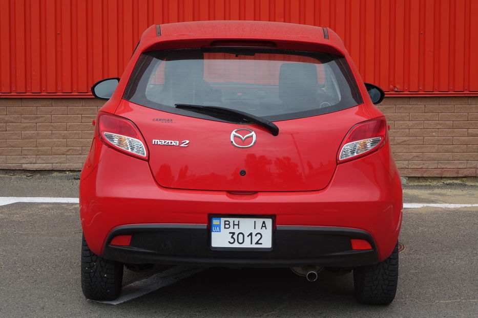 Продам Mazda 2 AUTOMAT 2013 года в Одессе