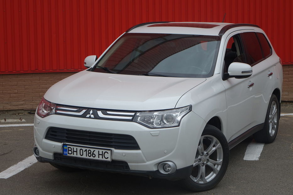 Продам Mitsubishi Outlander Оfficial 2013 года в Одессе