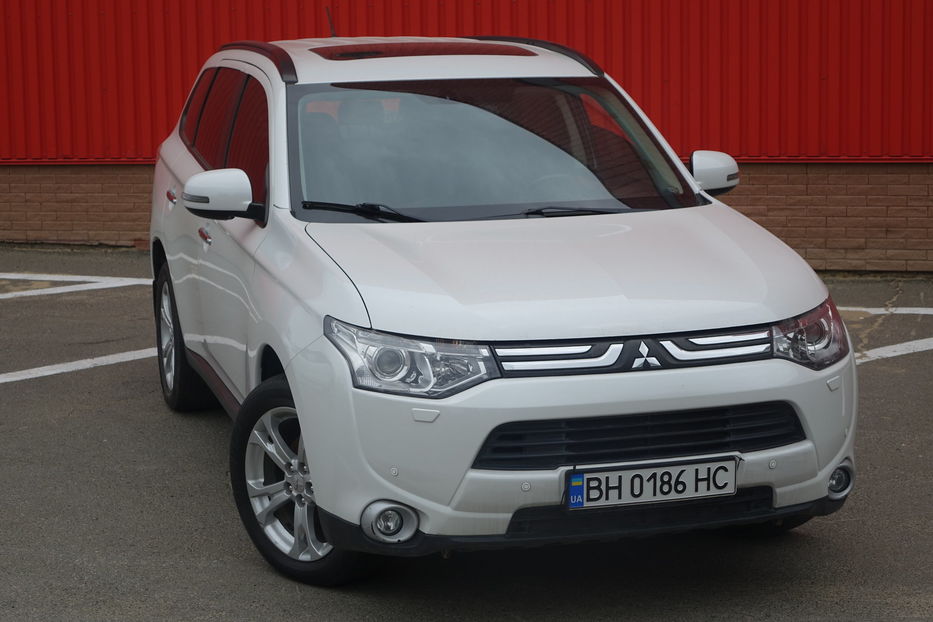 Продам Mitsubishi Outlander Оfficial 2013 года в Одессе