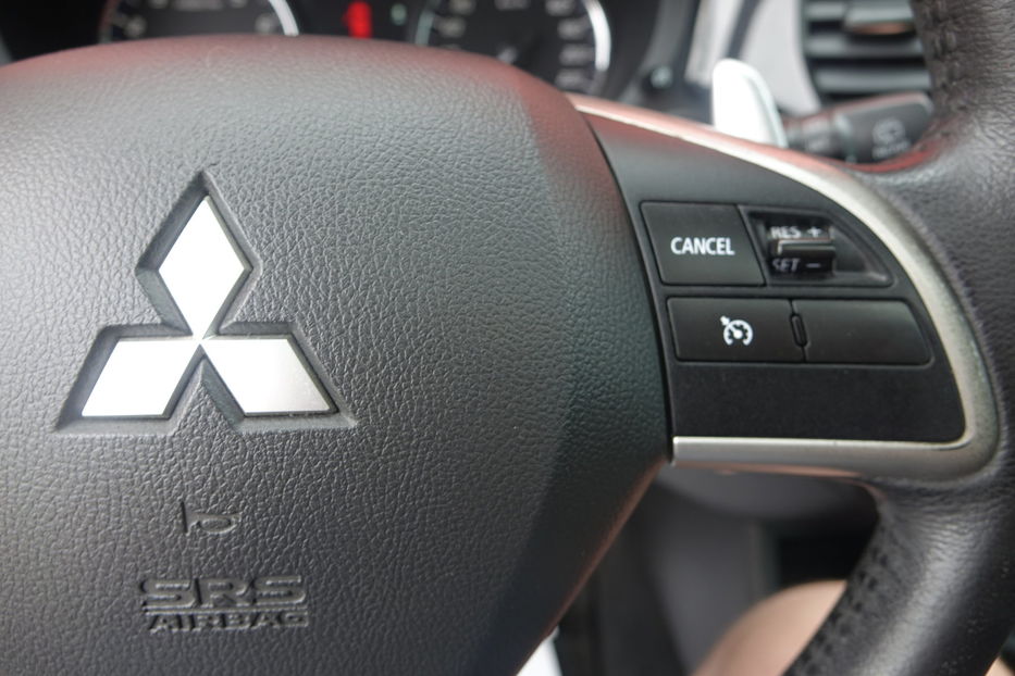 Продам Mitsubishi Outlander Оfficial 2013 года в Одессе