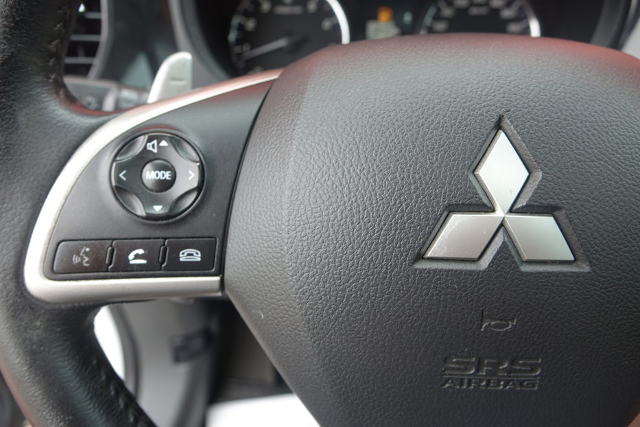 Продам Mitsubishi Outlander Оfficial 2013 года в Одессе