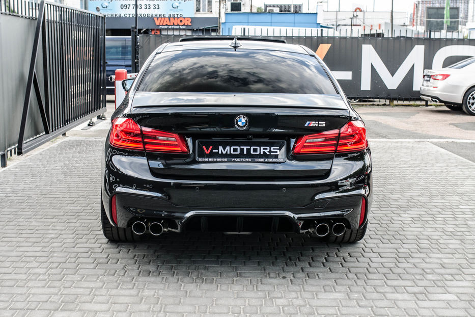Продам BMW M5 Individual 2018 года в Киеве
