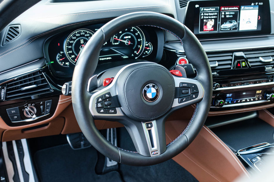 Продам BMW M5 Individual 2018 года в Киеве