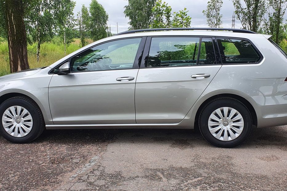 Продам Volkswagen Golf VII 2018 года в Житомире