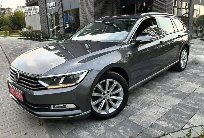 Продам Volkswagen Passat B8 HIGHLINE FulLed4motion190k.s 2016 года в Львове