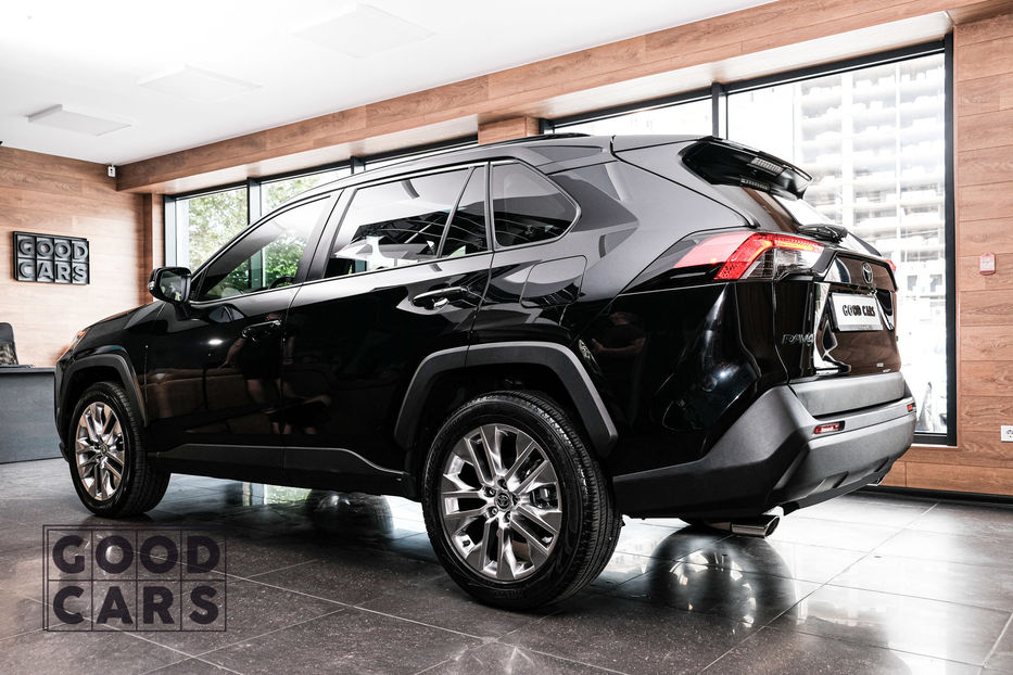 Продам Toyota Rav 4 XLE 2020 года в Одессе