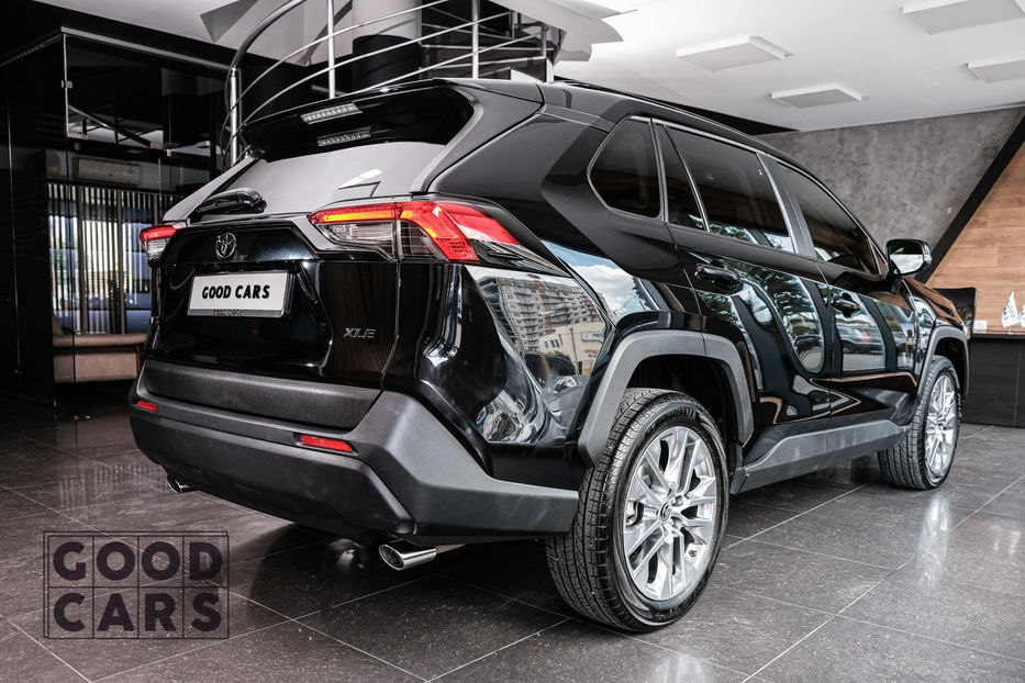 Продам Toyota Rav 4 XLE 2020 года в Одессе