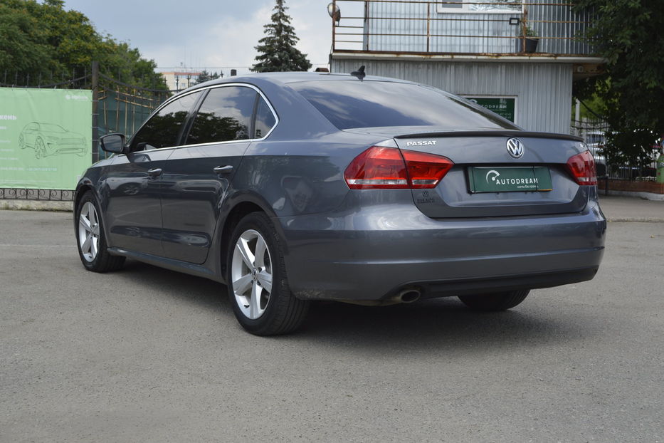 Продам Volkswagen Passat B7 SE 2013 года в Одессе