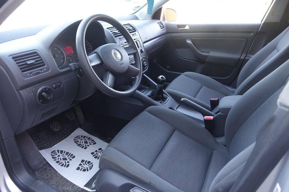 Продам Volkswagen Golf V 2005 года в Одессе