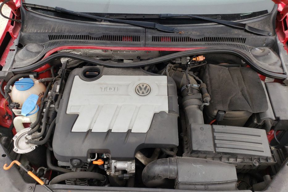 Продам Volkswagen Jetta TDI 2012 года в Киеве