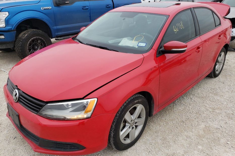 Продам Volkswagen Jetta TDI 2012 года в Киеве