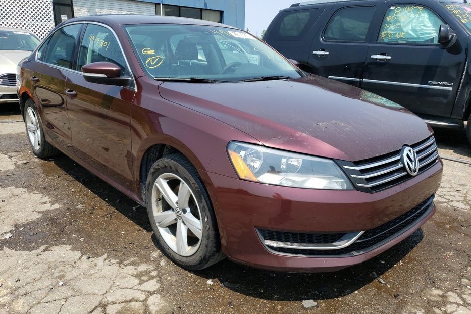 Продам Volkswagen Passat B7 2012 года в Киеве