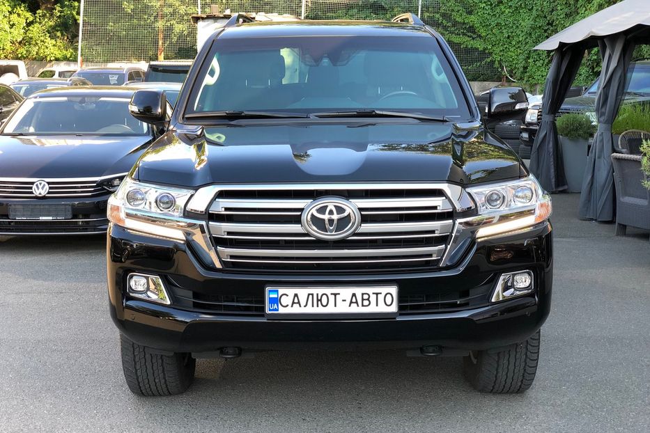 Продам Toyota Land Cruiser 200 ARMOUR GROUP 2018 года в Киеве