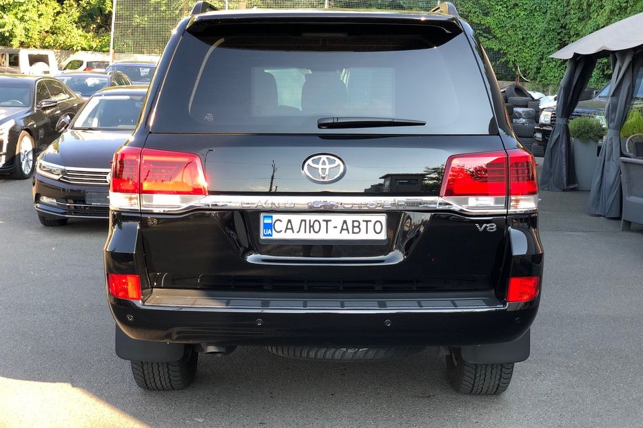 Продам Toyota Land Cruiser 200 ARMOUR GROUP 2018 года в Киеве