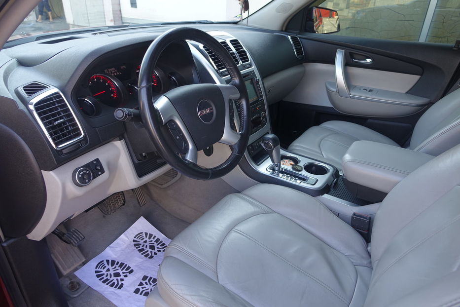 Продам GMC Acadia SLT 2009 года в Одессе