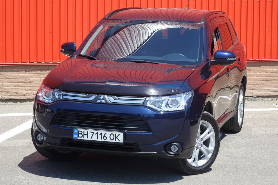 Продам Mitsubishi Outlander AWD 2013 года в Одессе