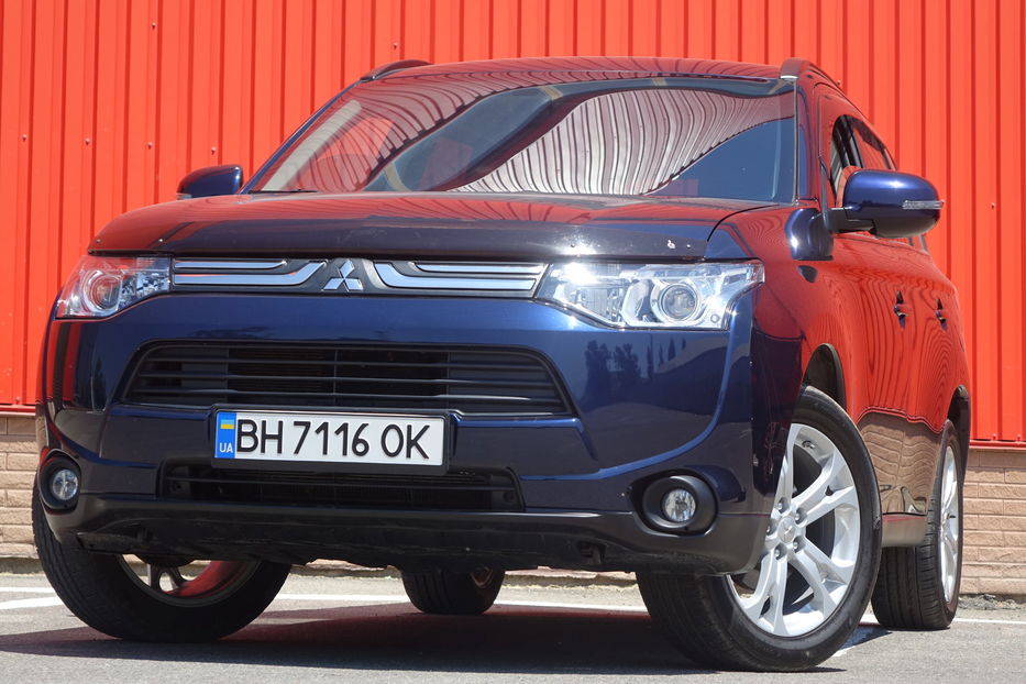 Продам Mitsubishi Outlander AWD 2013 года в Одессе