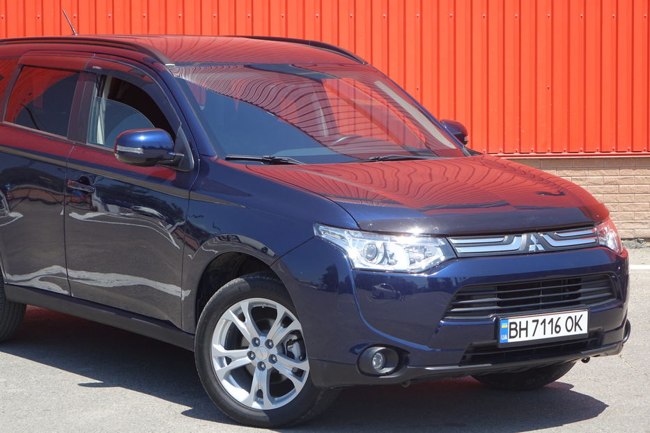 Продам Mitsubishi Outlander AWD 2013 года в Одессе